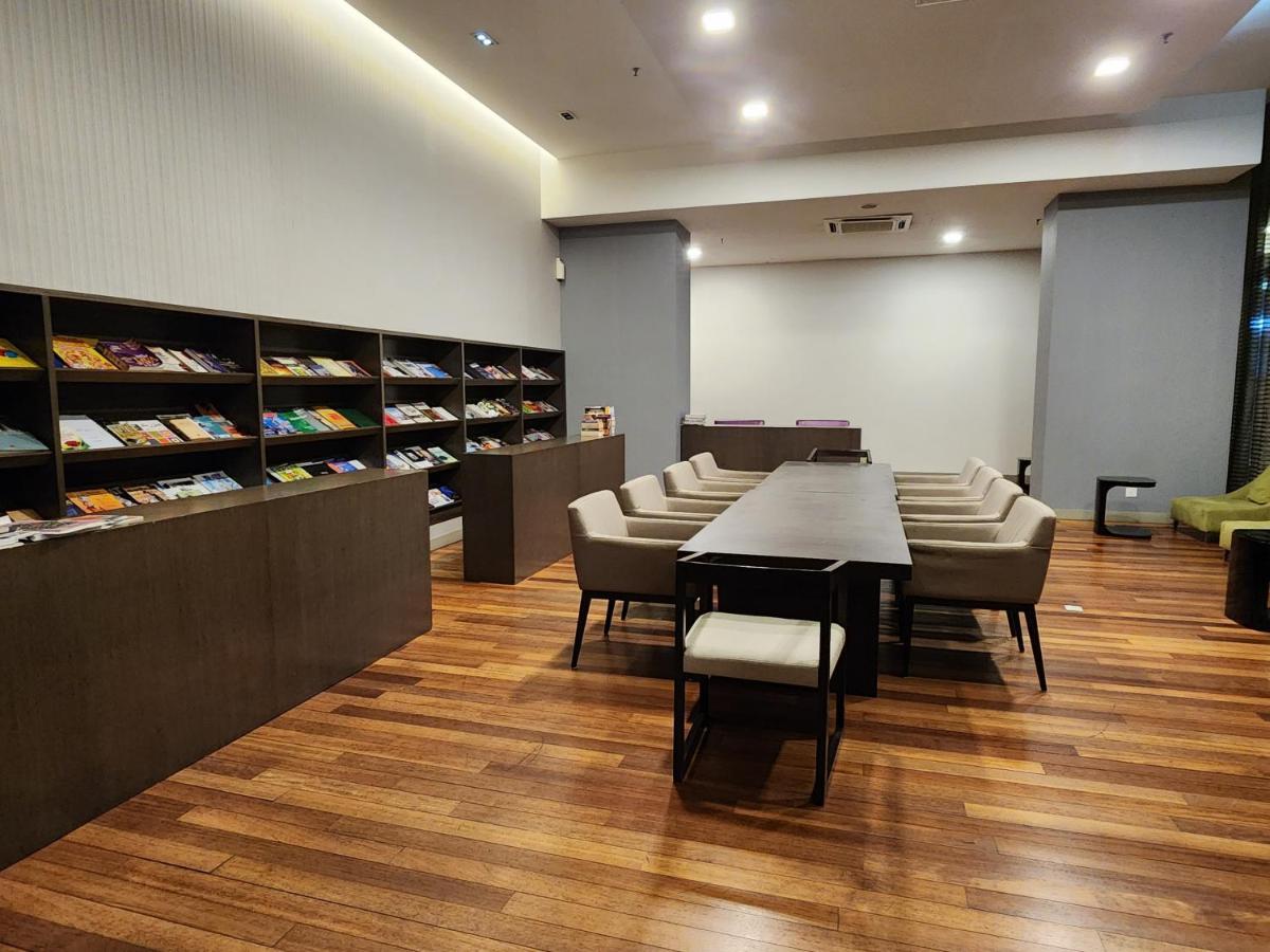 Regalia Suites Kuala Lumpur Klcc Exteriör bild