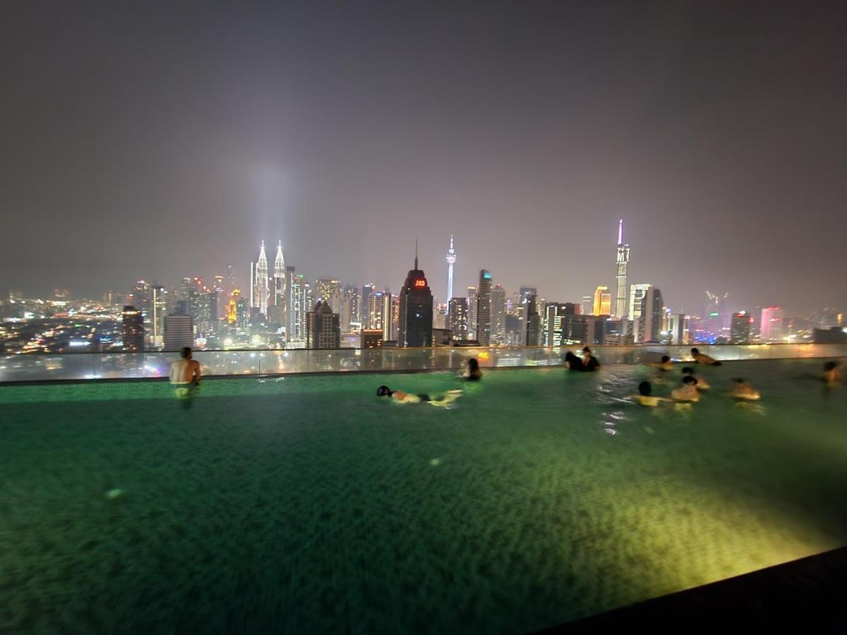 Regalia Suites Kuala Lumpur Klcc Exteriör bild